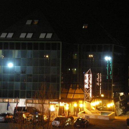 Hotel & Loisir Le Ruote Roveleto Eksteriør bilde
